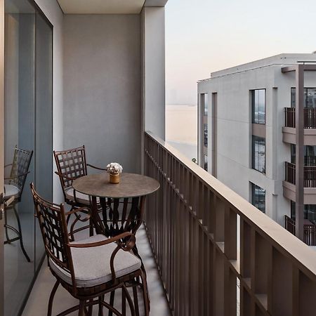 Pool Side View At Dubai Creek Harbour By Dustay Extérieur photo